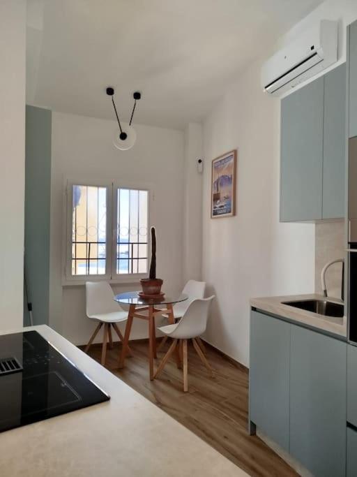 فيلا Casita Junto Al Mar En El Puerto De Cabopino ماربيا المظهر الخارجي الصورة
