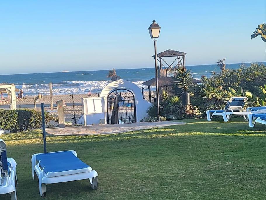 فيلا Casita Junto Al Mar En El Puerto De Cabopino ماربيا المظهر الخارجي الصورة