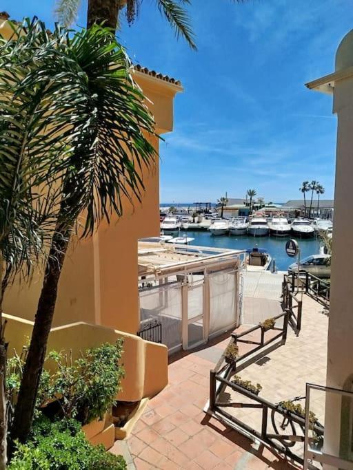 فيلا Casita Junto Al Mar En El Puerto De Cabopino ماربيا المظهر الخارجي الصورة